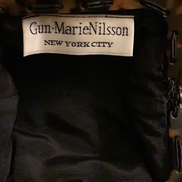 Beautiful vintage purse gently used. - Picture 2 of 5